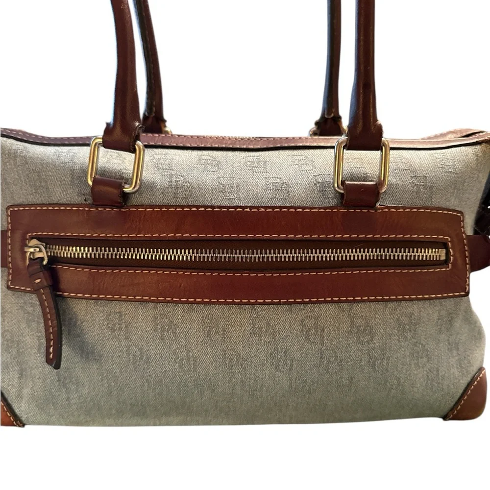 Dooney & Bourke Vintage Brown and Denim Shoulder Bag with Structured Design - Picture 7 of 16
